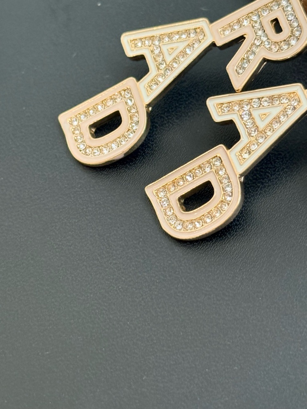 New GRAD earrings - Picture 3 of 6